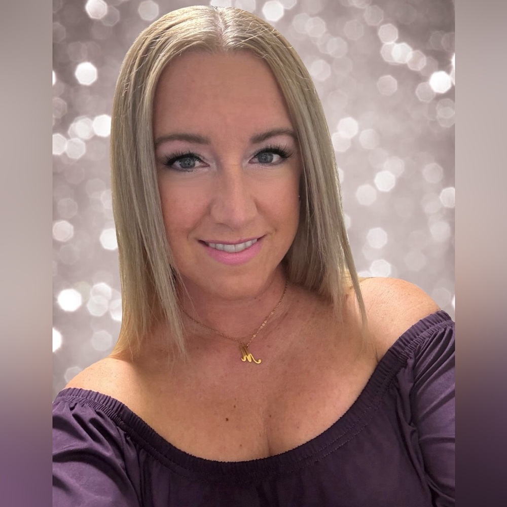 Meet your Posher, Marisa